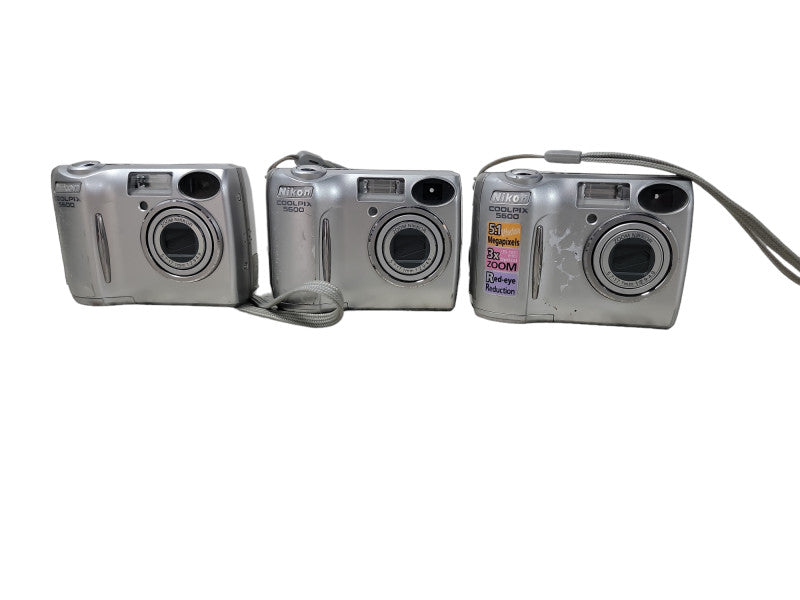 Batch of 3x Nikon Coolpix E5600 5.1 MP Compact Digital Camera| See pictures