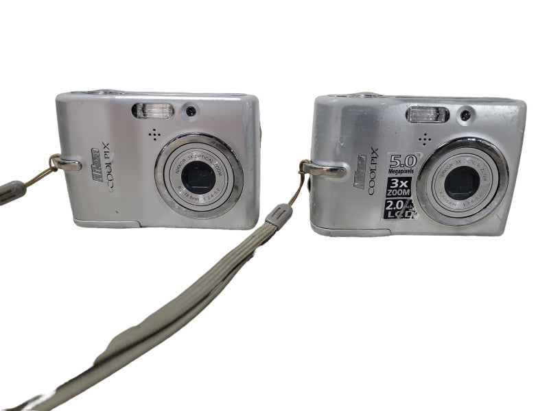 Batch of 2x Nikon Coolpix L10 5.0 MP 3x Zoom Digital Camera