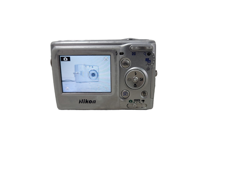 Batch of 2x Nikon Coolpix L10 5.0 MP 3x Zoom Digital Camera