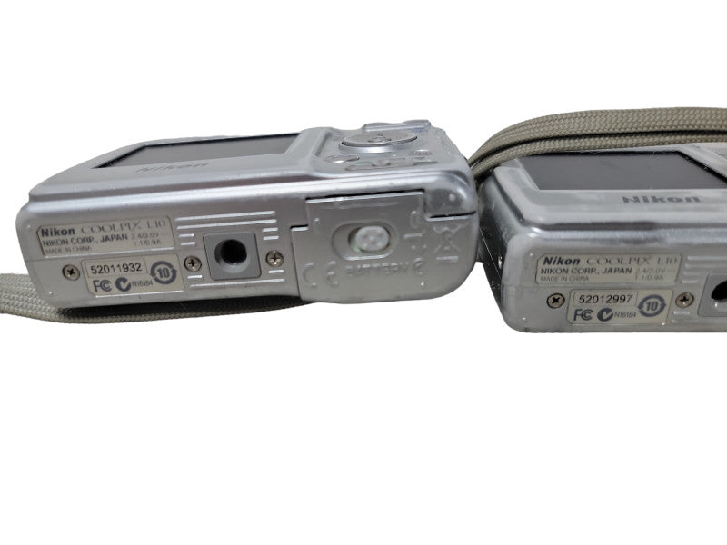 Batch of 2x Nikon Coolpix L10 5.0 MP 3x Zoom Digital Camera