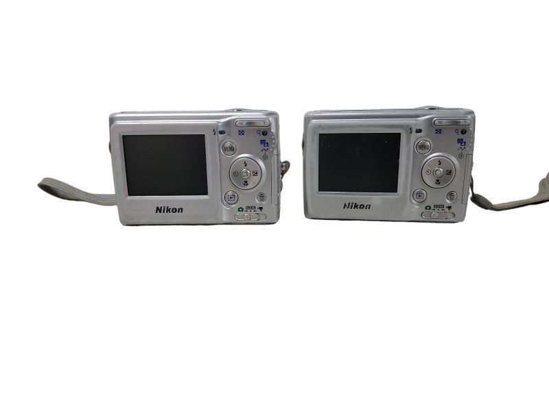 Batch of 2x Nikon Coolpix L10 5.0 MP 3x Zoom Digital Camera