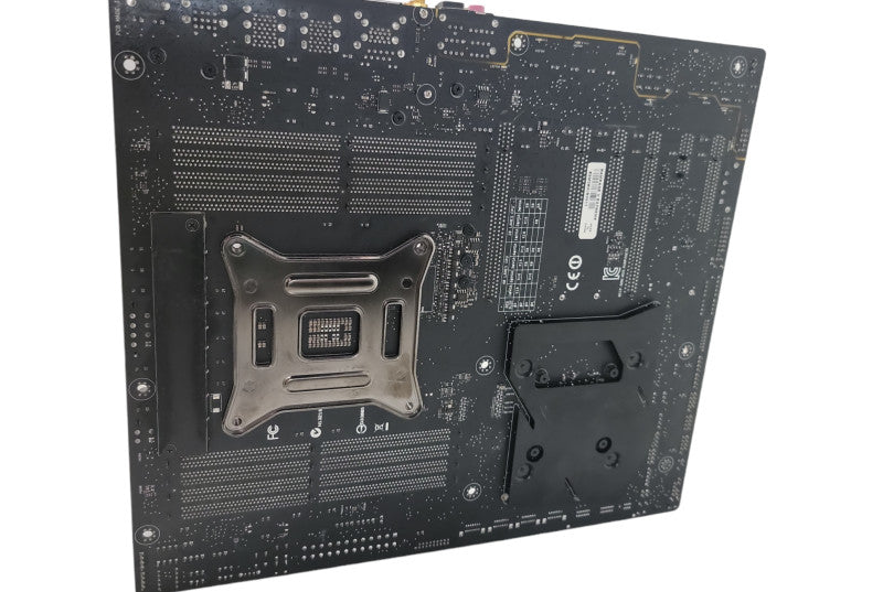 ASUS ROG Rampage V Extreme Motherboard with Intel Core i7-6850K Processor