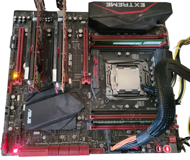 ASUS ROG Rampage V Extreme Motherboard with Intel Core i7-6850K Processor