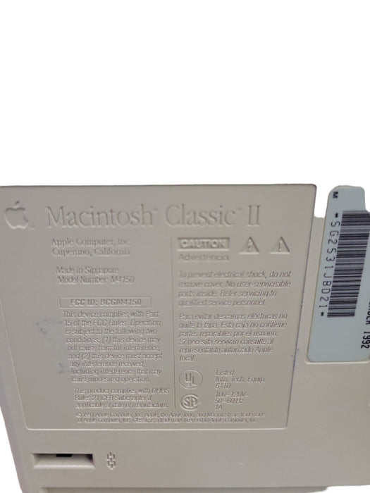 Macintosh Classic II (READ) %