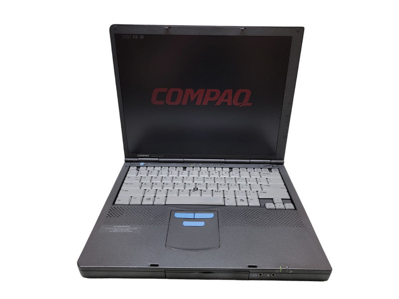 Vintage Compaq Armada M700| Pentium III| 128MB RAM| NO HDD, NO ADAPTER   QÎ²