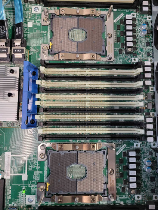 HP ProLiant DL380 Gen10 (Barebones) NO CPU | NO RAM | NO HDD %