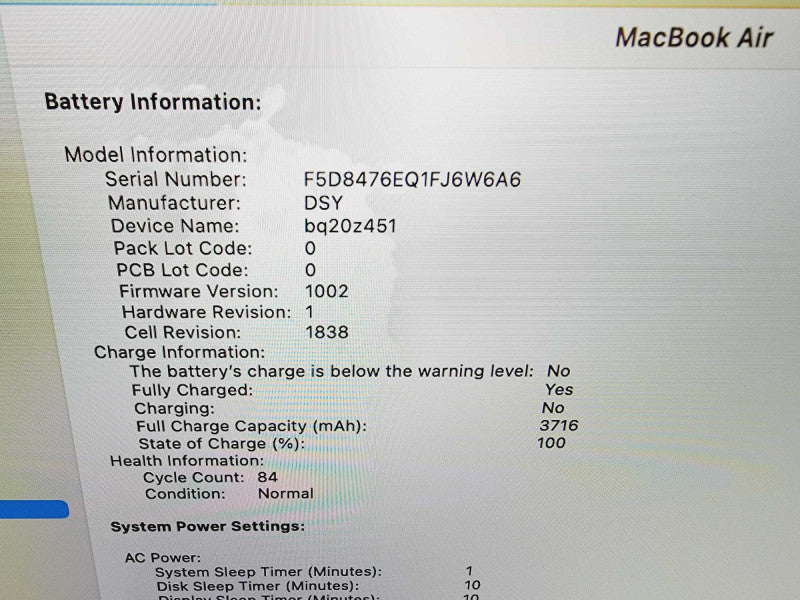 Apple Macbook Air Retina 2018 13\\" 2-Core i5-8210Y @ 1.6GHz 8GB DDR3 256GB SSD (