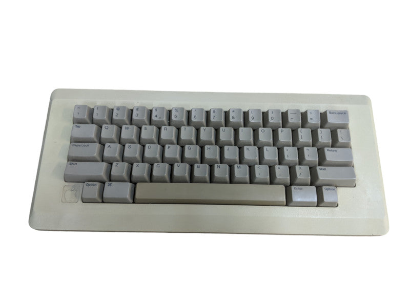 Vintage Apple Macintosh M0110A Keyboard