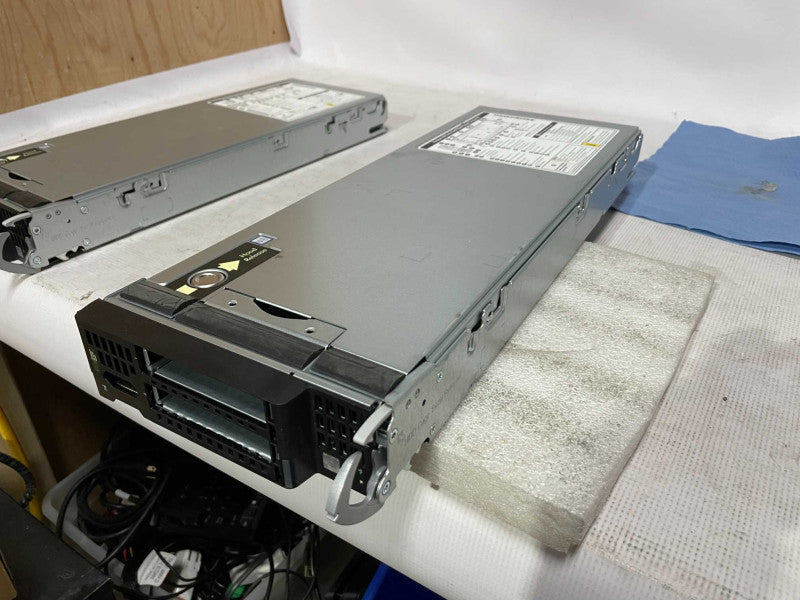2x HP Proliant BL460C Gen 9 Blade servers, 2x Xeon E5-2640v3 2.60GHz, No RAM