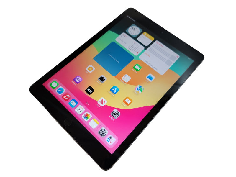 Apple iPad 6th Gen - 32GB - Gray (