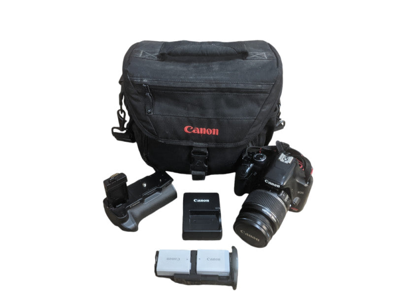 Canon EOS Rebel XSi | 12.2MP DSLR Camera | w/ Lens & Batteries | *READ*