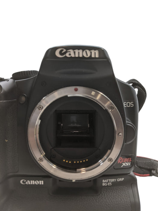 Canon EOS Rebel XSi | 12.2MP DSLR Camera | w/ Lens & Batteries | *READ*