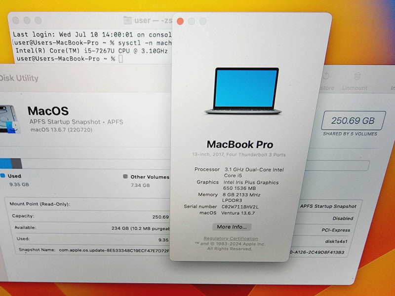 Apple Macbook Pro 2017 13\\" 2-Core i5-7267U @ 3.1GHz 8GB DDR3 256GB SSD (