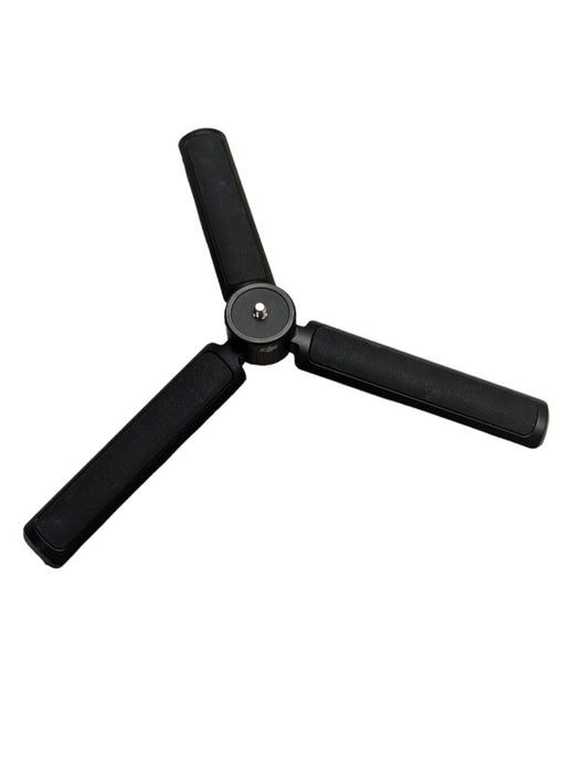 DJI RS 2 3-Axis Gimbal Stabilizer Please READ  -