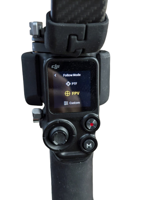 DJI RS 2 3-Axis Gimbal Stabilizer Please READ  -