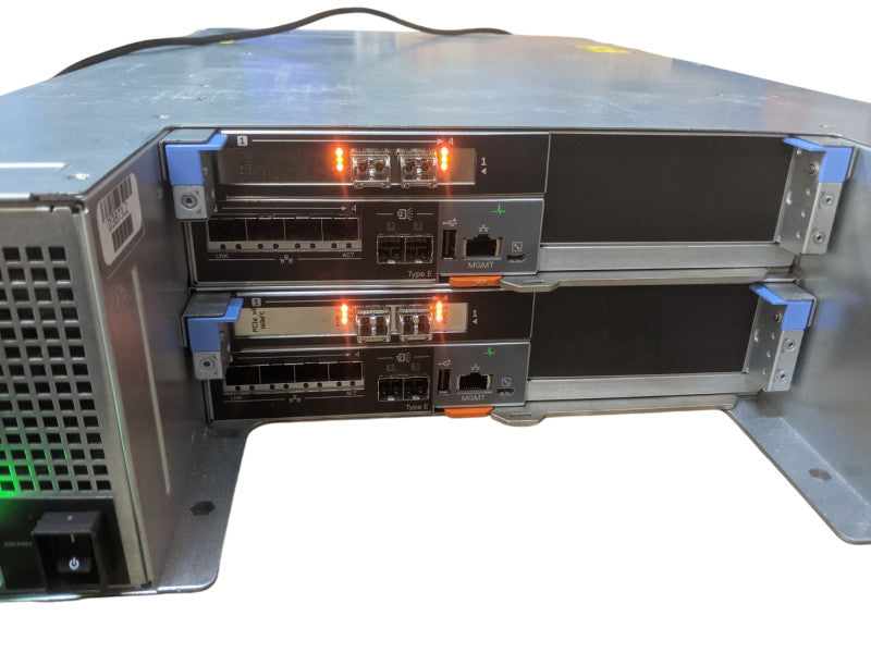 Dell Compellent SCv3020 | 2x Dell E18M  | No HDD | *READ*