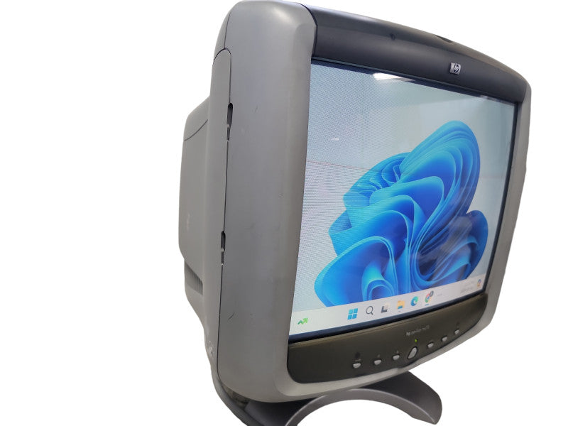 HP Pavilion MX70 CRT VGA Computer Monitor 1280x1024 Retro Gaming