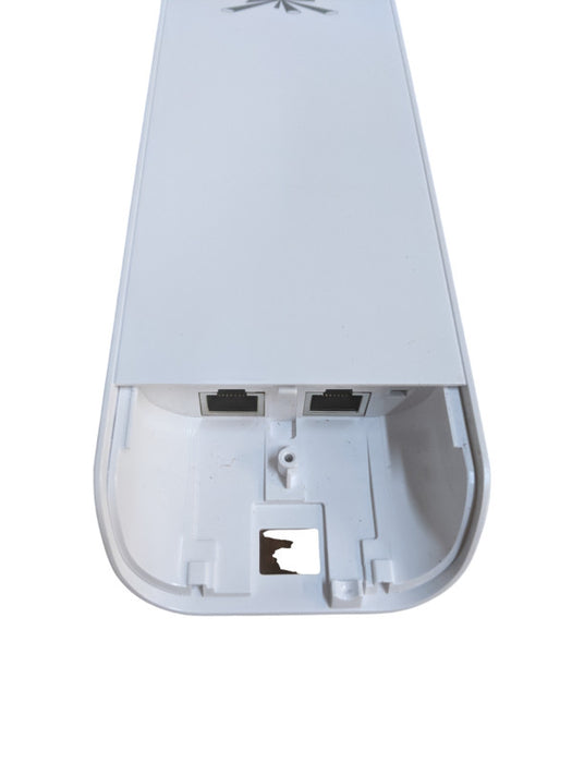 Ubiquiti NanoStation M365 | NSM365 | 3.65GHz Indoor/Outdoor AirMax 13dBi CPE  Q