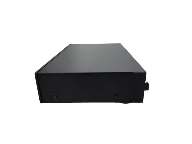 TEAC T-R670 AM/FM Stereo Tuner.