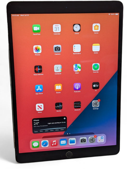 Apple iPad Pro (10.5-inch) A1701 64GB UNLCOKED  -