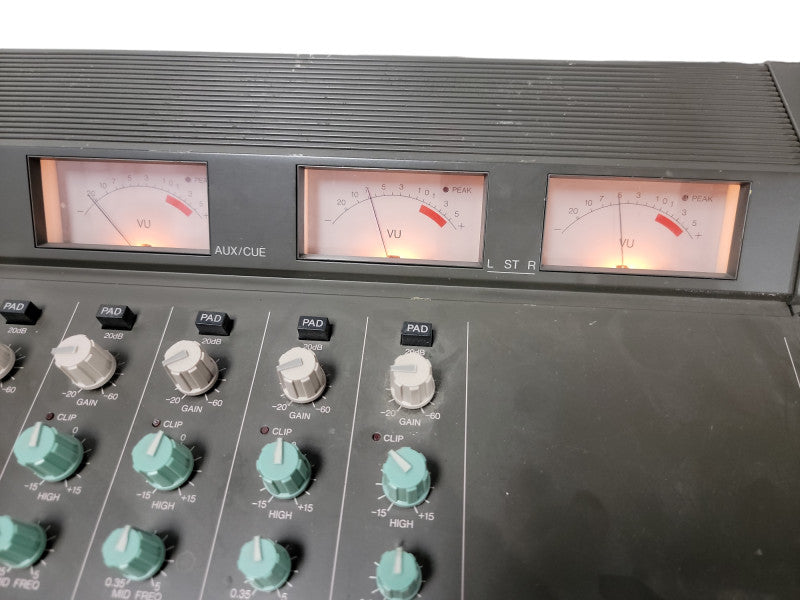 Vintage Yamaha Mixer MC802 Analog Audio Console System 8 Channel Sound Board