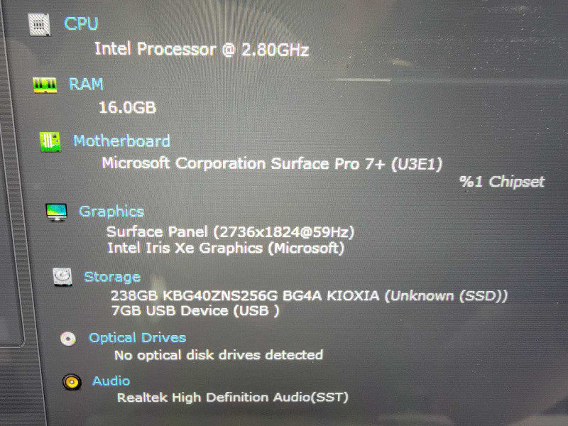 MS Surface Pro 7+ 1960 | 4-Core i7-1165G7 @2.8GHz 16GB RAM | 256GB SSD - READ