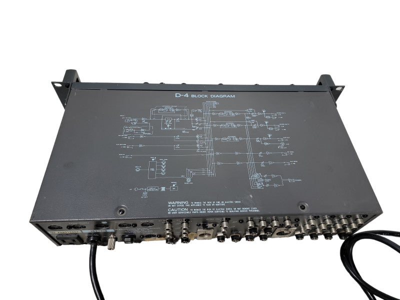 TOA D-4, 4 Channel Electronic Music Mixer Preamplifier Equalizer