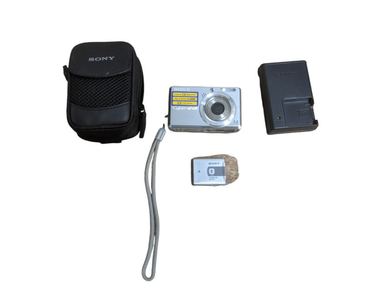 Sony Cyber-shot DSC-S750 Digital Camera - w/ Battery, Charger, & Case