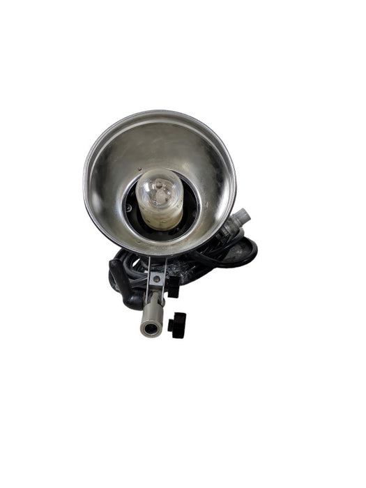 Speedotron Universal Light Unit with Reflector, Model 101  Q