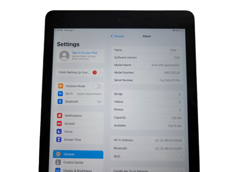 Apple iPad 6th Gen - 128GB - Gray (