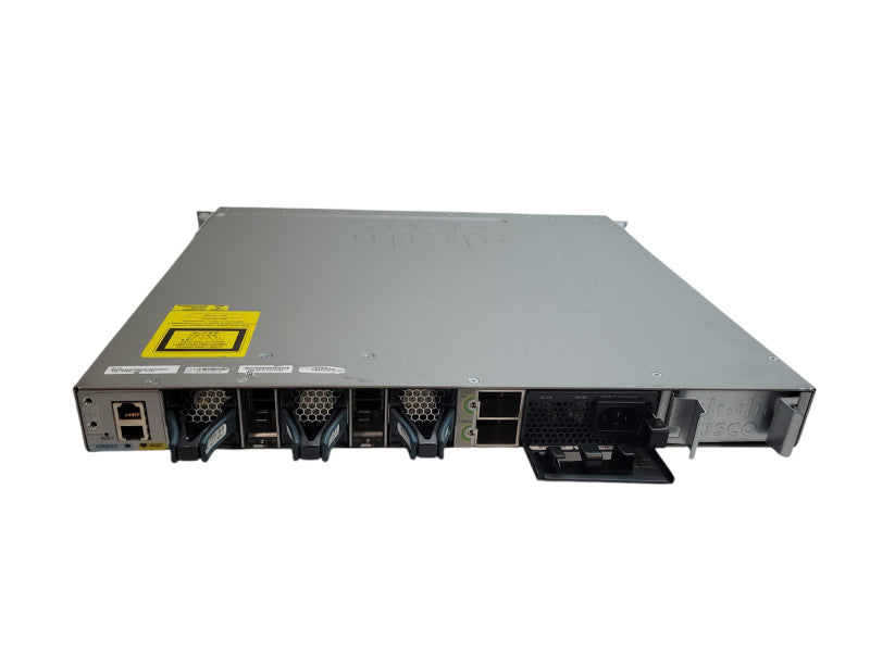 Cisco WS-C3850-24P-S V08 - 24-Port Gigabit PoE+ Switch | 1x 715W PSU Q%\t %