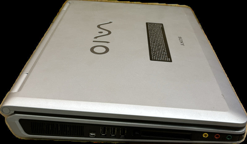 SONY VAYO PCG-9S1L Intel Pentium 4 3.06GHz 500MB RAM No HDD READ!