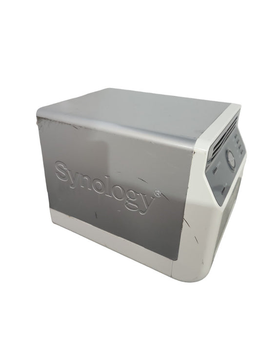 Synology DS410J 4 bay NAS w/ 2x Caddies 3.5" !