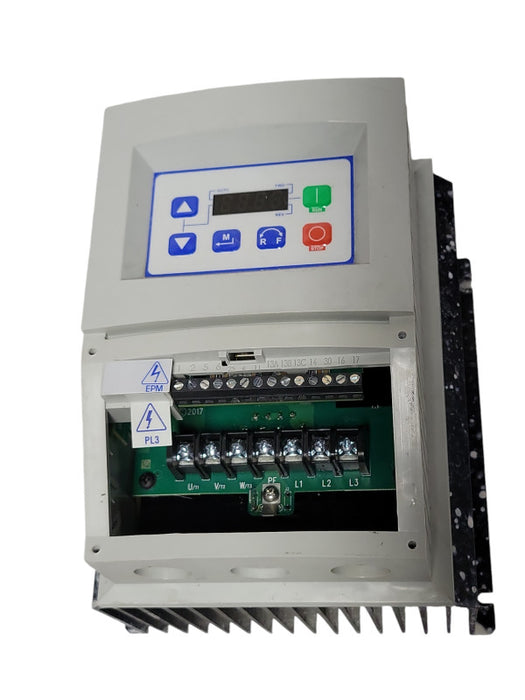 Lenze ESV222N02YXC Ac Vfd Drive 240v-ac 0-500hz 0-230v-ac 3hp, READ _