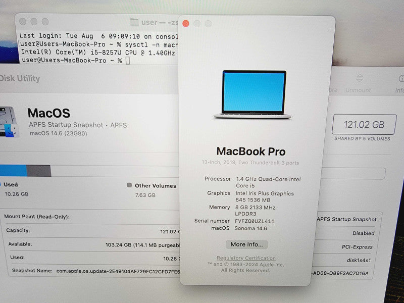 Apple Macbook Pro 2019 13" 4-Core i5-8257U @ 1.4GHz 8GB DDR3 120GB SSD (
