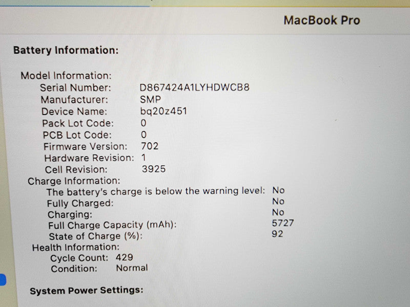 Apple Macbook Pro 2017 15" 4-Core i7-7700HQ @ 2.8GHz 16GB DDR3 250GB SSD Radeon Pro 555 2GB (