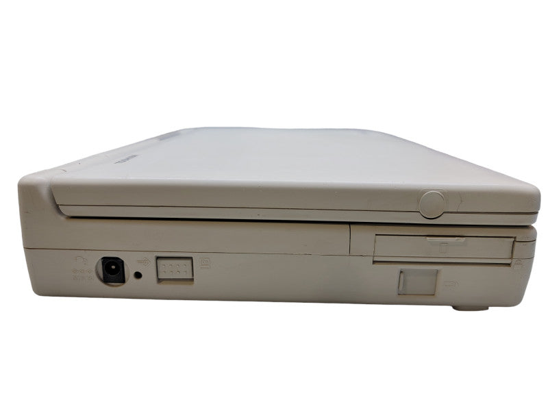 Vintage Toshiba Satellite Pro T2400CT| 486DX2-50| 16KB RAM | NO HDD  β