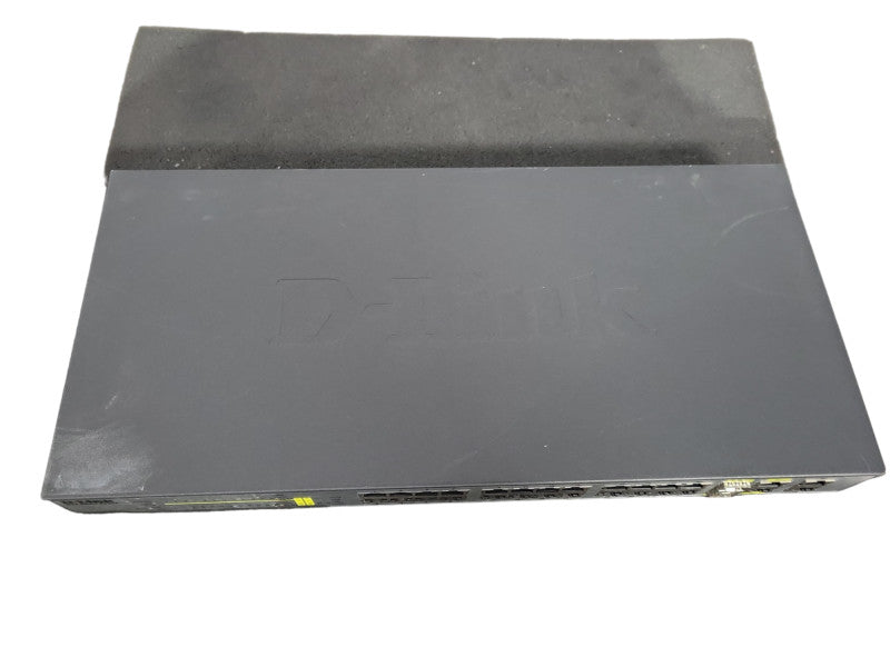 D-Link DES-1228P 24 Ports External Ethernet Switch READ !