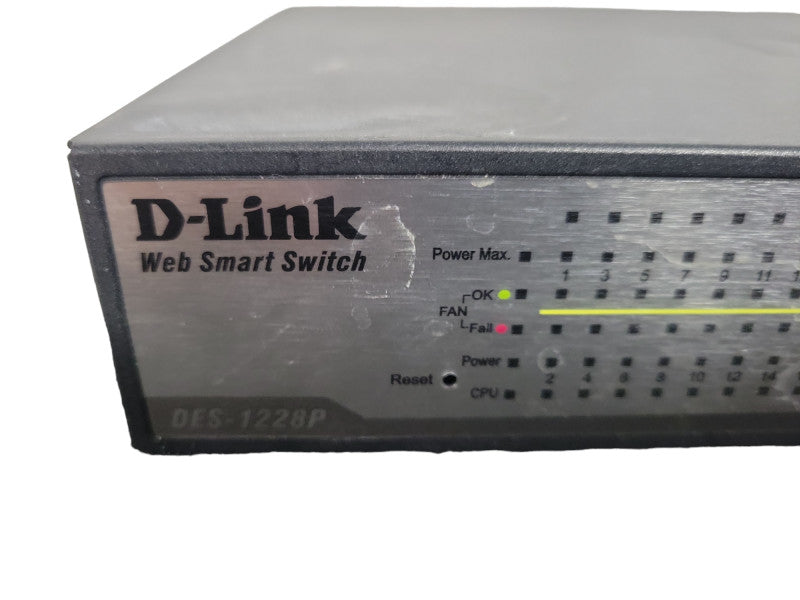 D-Link DES-1228P 24 Ports External Ethernet Switch READ !