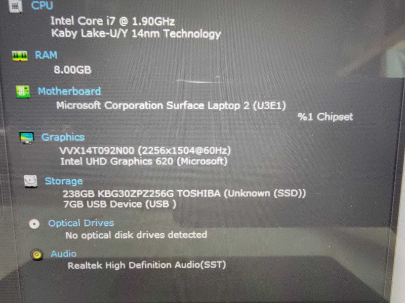 MS Surface Laptop 2 1769 | 4-Core i7-8650U @1.9GHz | 8GB RAM 256GB SSD - READ  Lap200