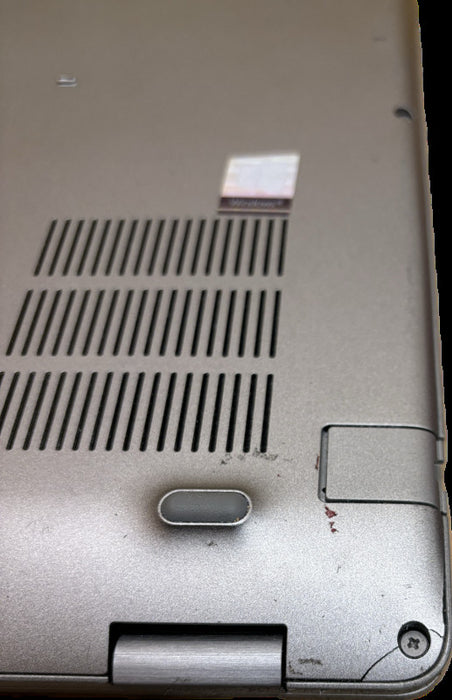 Dell Precision 3551 i7-10750H@2.6GHz QUADRO P620 4GB GPU 32GB RAM 512SSD READ  Lap200