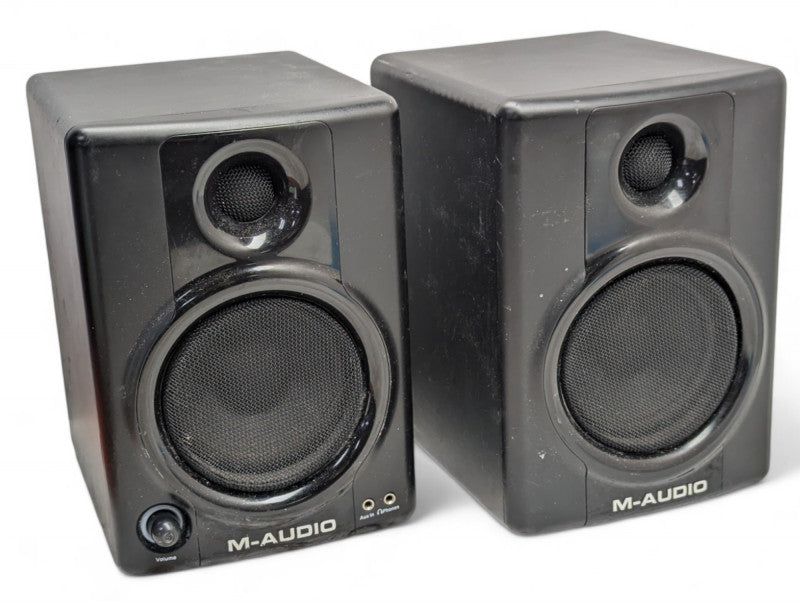 m-audio studiophile av 40 speaker pair Please READ  -