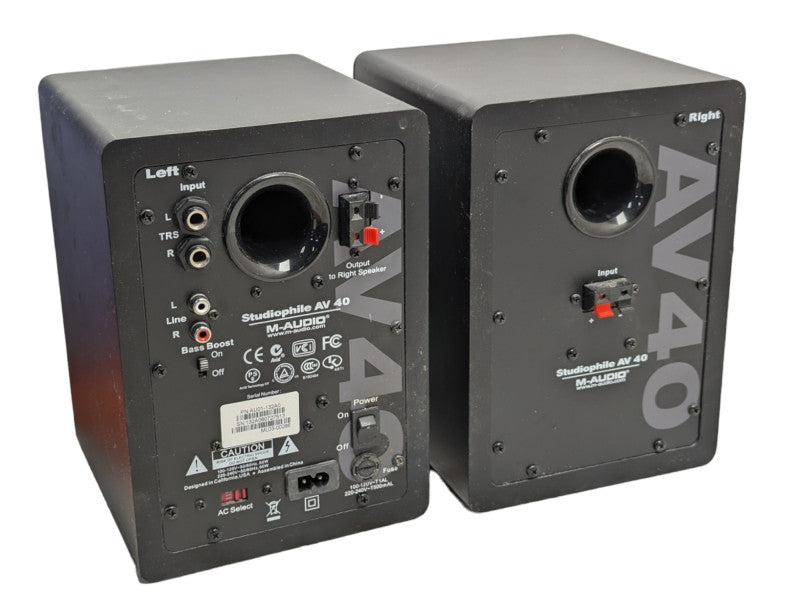 m-audio studiophile av 40 speaker pair Please READ  -