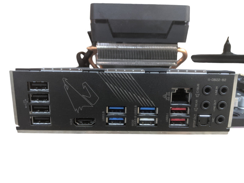 AMD Ryzen 7 3700X | X570 AORUS ELITE | 2x M.2 | 16GB DDR4 | I/O Shield