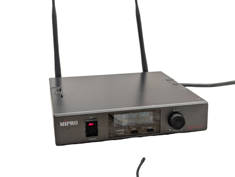 MIPRO MA-808 with ACT-717 & ACR-7T Wireless Transmitter Please READ  -