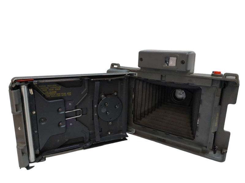 Vintage Polaroid Countdown M60 Automatic Land Camera  =