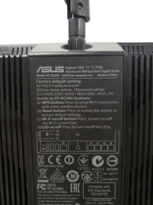 ASUS RT-AC68U AC1900 1300 Mbps 4 Port Gigabit Wireless AC Router