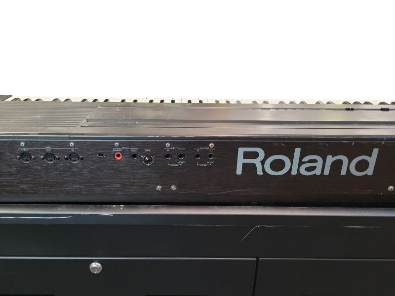 Roland Digital 88-Key Piano HP-800 - Weighted keys - Made in Japan (READ) %
