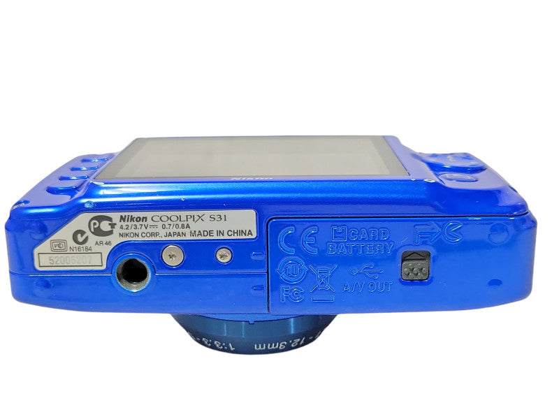 Nikon COOLPIX S31 10.1MP Digital Camera Waterproof camera, READ _
