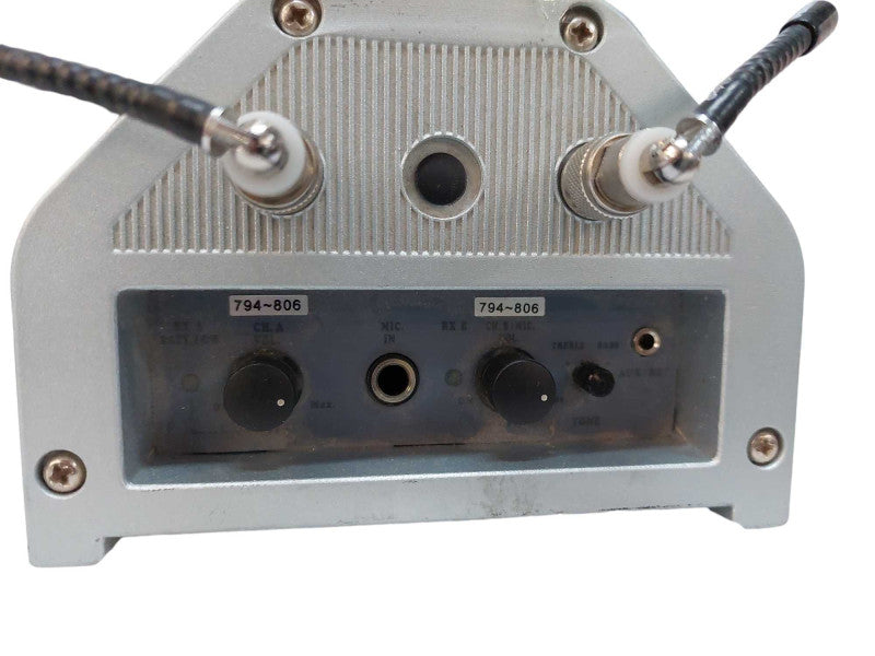 Simeon 466WU UHF-PLL Wireless System =